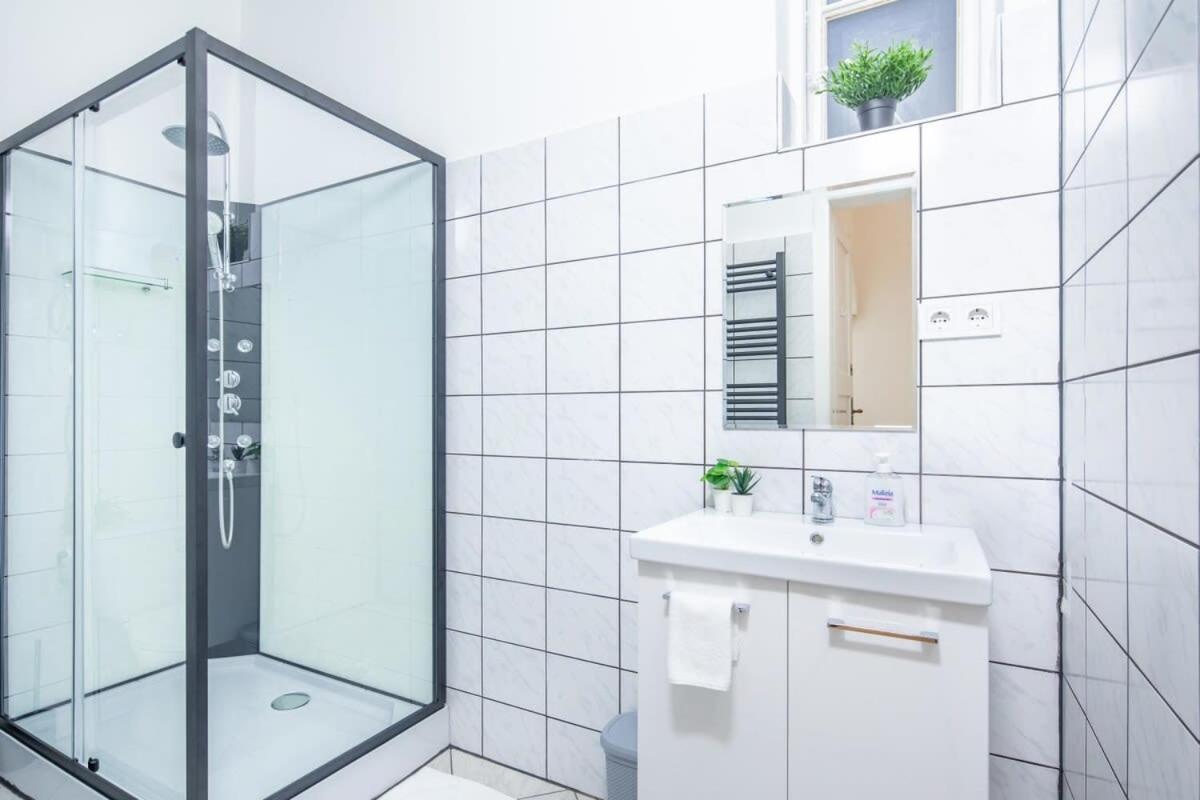 Very Central Convenient Flat Budapešť Exteriér fotografie